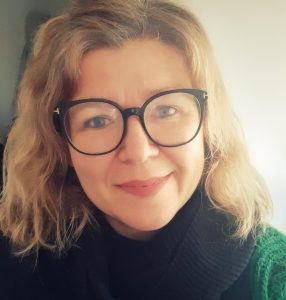 Marie POULIQUEN, rédactrice web, auteure, biographe